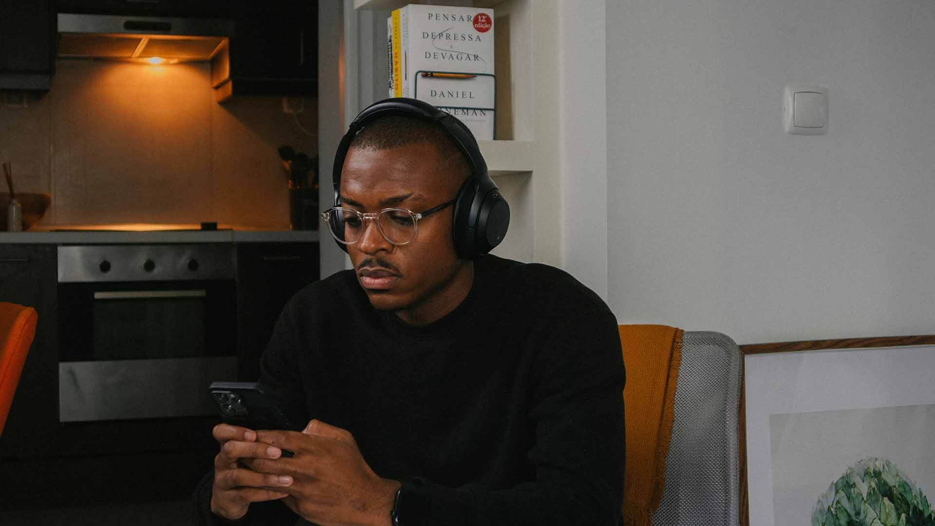 A Sexting Story Ripped From the Headlines